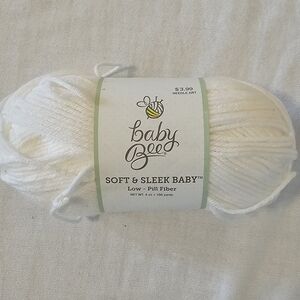 1 Skein Baby Bee Soft & Sleek Baby Low-Pill Acrylic Aran Yarn Angel White 4oz
